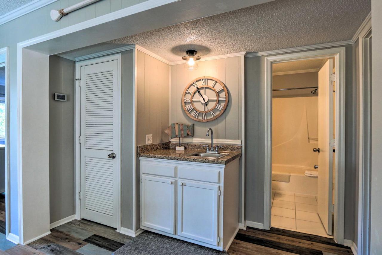 Hilton Head Island Condo With Pool And Beach Access Екстериор снимка
